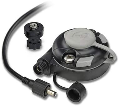 Railblaza E-Serie 12 V 3 Amp DC Einlass Star Port mit Abstandshalter und Adapter – Schwarz