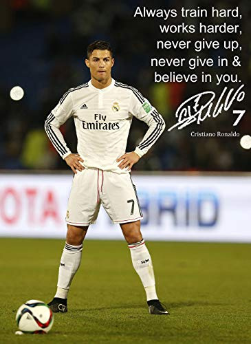Cristiano Ronaldo # 84 – Motivationszitat – signiert (Kopie) A3 Poster – Weltspieler des Jahres – Fußball – Real Madrid Logo Hintergrund – A3 Poster – Druck – Bild
