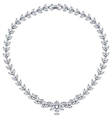 Klassisches Traditionelles Braut-Abschluss-Herzform-Tränentropfen AAA CZ V Chevron Front Heart Latch Clasp Statement Collar Tennis Halskette Schmuck-Set Hochzeit Abschlussball Silber Plattiert