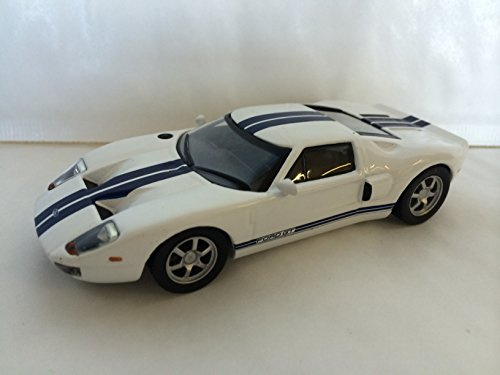 Générique 1:43 DIECAST Car : Fort GT40 White with Blue Lines GT 40 1/43 IXO