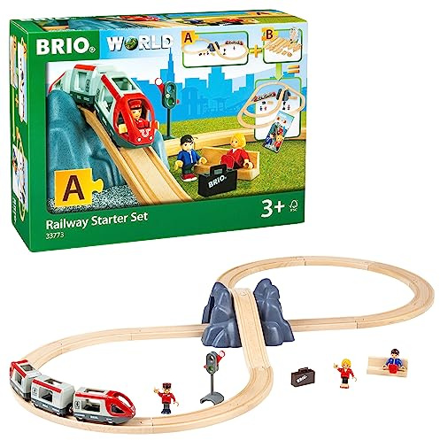 BRIO World 33773 Tågset - startset | Railway Starter Set 26 delar Leksakståg med tillbehör och skenor i trä. För barn från 3 år. För tågälskare.