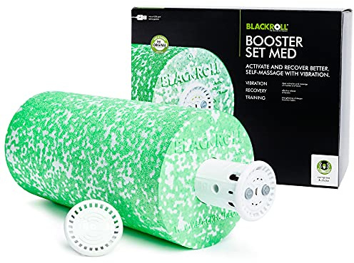 BLACKROLL BOOSTER SET MED - das Original. Set mit MED Faszienrolle (Härtegrad weich) in grün/weiß. Effektive Tiefenmassage durch Vibration mit stufenloser Intensitätssteuerung