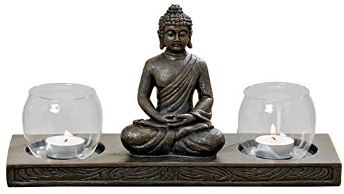 Stöberdeel Buddha Figur auf Podest mit 2 Windlichtern