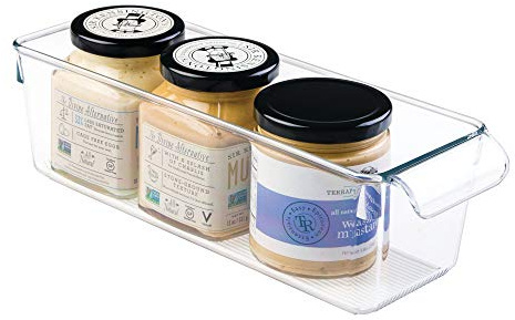 iDesign Caja transparente con asa, organizador de cocina pequeño de plástico, caja organizadora sin tapa para armarios, frigorífico o cajones, transparente