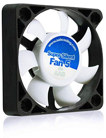 AABCOOLING Super Silent 5 - Leiser und effizienter 50mm Gehäuselüfter mit 4 Anti-Vibrations-Pads - Mini Ventilator, 3D Drucker, 50mm Lüfter, 17,5 dB, 14,45 m3/h