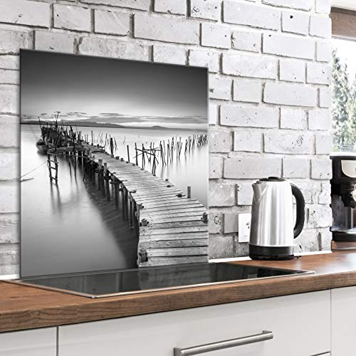 murando Glass Splashback for Kitchen Backsplash Cooker Protector Tempered Glass Decorative Wall Art Panel Heat Resistant Graphic 60x60 cm / 24x24 Black White Bridge Lake Landscape c-B-0506-aq-a