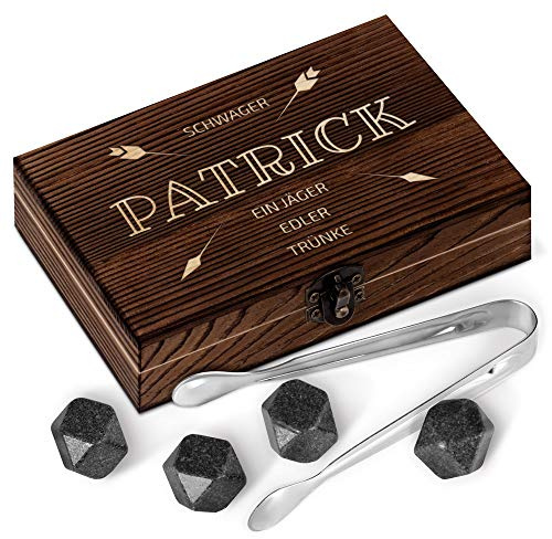 Maverton Whisky Steine Set - in Holzbox mit Gravur - 6 Eiswürfel + Zange + Velourbeutel - wiederverwendbar - aus Granit - Geschenk für Männer - Jäger edler Trünke
