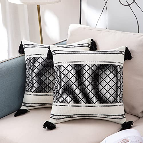 Juego de 2 Funda de Cojín Boho Tejida Moderna con Borlas, Fundas Cojines Cuadrados Jacquard Geométrico para Sofá Silla Cama Sala de Estar Dormitorio Oficina 45x45cm, Negro y Blanco