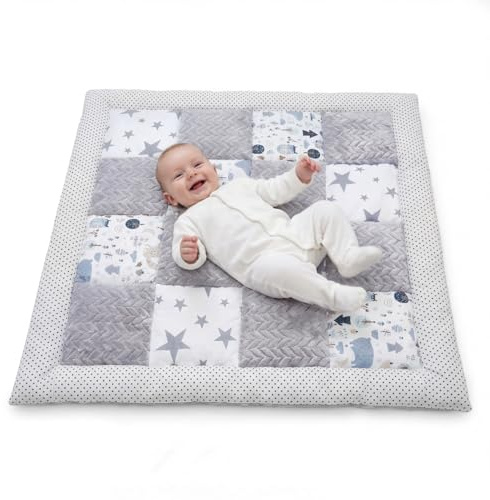 DANKA® Extra dicke Krabbeldecke 100x100 cm – 100% Baumwolle – weich & sicher auf harten Böden – faltbare Baby Spieldecke für Zuhause & unterwegs (Gepunktet)
