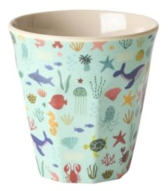 ReWu RICE kleiner Melaminbecher Ozean Blau, 7,5 x 7 cm, BPA-frei, robuster Trinkbecher mit Meerestier-Motiven, leicht für Getränke, Snacks und Desserts
