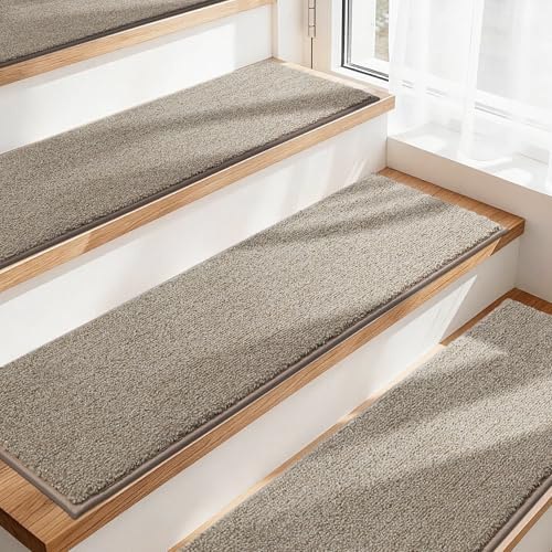 COSY HOMEER Lot de 15 tapis d'escalier autocollants 70 x 22 cm, lavables en machine, 100 % polyester, dos en TPE, idéal pour les enfants, les personnes âgées et les animaux domestiques, beige