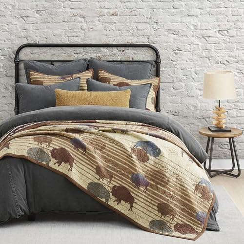 Paseo Road Home on the Range King Cotton Quilt Set, 3 Piece Western Bedding Set with Pillow Shams, Buffalo Aztec Reversible Quilt, Soft Rustic Lightweight Quilt, Southwestern Bedding