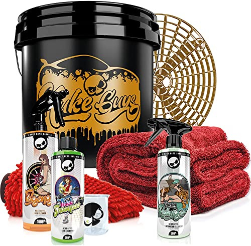 Nuke Guys professionelles Auto Waschset für die optimale Handwäsche - Gold Bucket 3.5GAL + Grit Guard + Thick Shampoo 500ml + Felgengel 1L + Innenreiniger 500ml + Trockentuch + Waschhandschuh