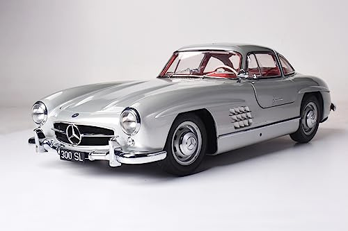 IXO Collections 1:8 IXO Mercedes 300 SL - Modellbau, Standmodellbau, hochwertiger Bausatz, Modellbausatz, 602 Teile