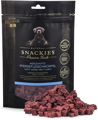 SNACKIES Herzhafte Pferdefleischwürfel 400g Premium Snacks für Hunde, ohne Zusatz von Getreide, Zucker, Farb-, Aroma- und Konservierungsstoffe, schonend luftgetrocknete Leckerli
