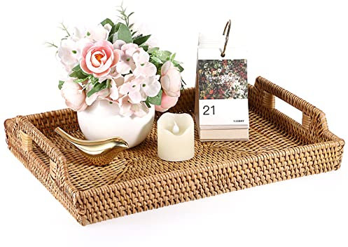 IGNPION Vassoio da portata in rattan, vassoio decorativo da esposizione per casa, bagno, ospite, vassoio portaoggetti da tavolo con manico, vassoio organizer per stoviglie, cucina, ornamento (37 x 27