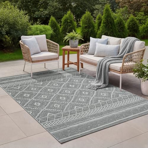 the carpet Calgary - Outdoor Teppich Wetterfest für Balkon & Terrasse, Robuster Flachgewebe Teppich für Garten, Pflegeleicht In- & Outdoor, Boho Vintage Design, Grau-Raute, 300 x 400 cm