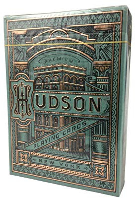 LuxTri Sonderedition | Hudson Premium Playing Cards, Atemberaubende Pokerkarten, Top Haptik und Finish, Kartendeck + Bonus Profi Keramik Poker-Chip Gratis| Premium | Sammler Collectors | Casino