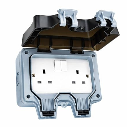 EVERGOODS Outdoor Socket Box Waterproof 2 Gang Double Socket IP66 13A | IP66 waterproof outside plug socket with durable cover, providing safe outdoor power access for gardens, garages and patios.