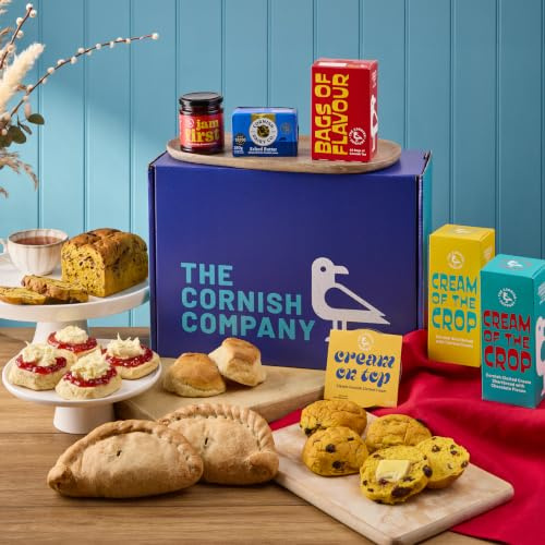 The Cornish Company Sweet & Savoury Hamper - Traditional Cornish Pasties, Clotted Cream Tea, Shortbread, Saffron Cake, and Cornish cream Tea - Perfect British Food Gift