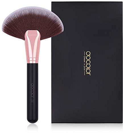 Docolor Brocha de Maquillaje Brocha Abanico Multiusos para Rostro y Cuerpo - Profesional para Iluminador, Rubor, Polvos y Bronceador, Cerdas Sintéticas Suaves, Ideal para Polvos de Spray Tan
