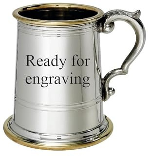 Wentworth Pewter – Boccale da mezza pinta in peltro e ottone – Classico boccale da birra britannico con dettagli in ottone – per compleanno, matrimonio o festa del papà tra gli altri – incisione