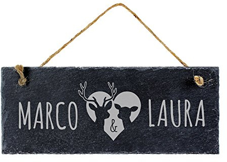 Casa Vivente Schiefertafel zum Aufhängen mit Personalisierter Namensgravur, Türschild mit Waldmotiv für Paare, Hirsch und REH, 25 x 10 cm