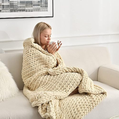 Maetoow Chenille-Strickdecke, straffere Version (127 x 152 cm), handgefertigte warme und kuschelige Decke für Sofa, Bett, Wohnraum, weiche Fleecedecke, Boho-Decke und übergroße Strickdecke, beige