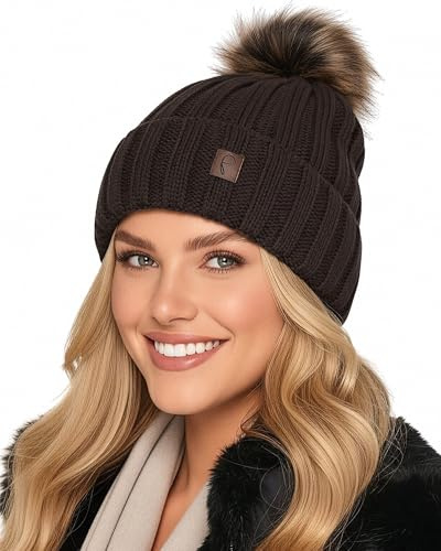 Baesics Bommelmütze Damen Herren - Wintermütze Kunstfell Bommel warm | Mit flauschigem Pompon und weichem Fleecefutter, Größe ca. 54-58 cm, Strick aus der EU. Warm für Herbst, Winter und als