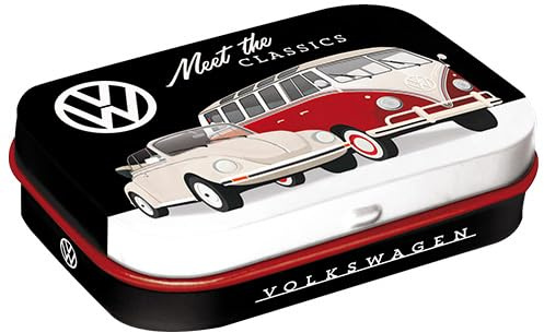 Nostalgic-Art Retro Pillendose, 4 x 6 x 1,6 cm, VW – Meet The Classics – Volkswagen Bus Geschenk-Idee, Original Lizenzprodukt (OLP), mit Pfefferminz-Dragees, Vintage Design | Original Volkswagen Lizenzprodukt (OLP), mit Pfefferminz-Dragees, Vintage Design, Geschenk-Idee für VW Bus Fans