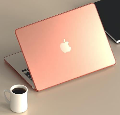 KEROM für MacBook Air 13 Hülle 2025 M4, 2024-2022 M3 M2 A3240 A3113 A2681, Ultradünne Matte Kunststoff Hartschale Case und Tastaturschutz für MacBook Air 13'' M4/M3/M2 Chip (2022-2025), Braun
