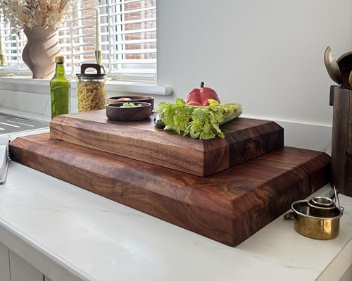 DOWNTON INTERIORS UK Sussex Acacia Wood Chopping Board Professional Chef, 6cm Thick, Premium Quality, Cutting Block, Bevelled Edges 70 x 40cm