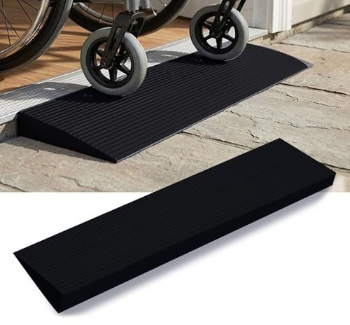 Tayuvira Türschwellenrampe 90x8x3CM Gummirampe Selbstklebende PVC Schwarz | rutschfeste Oberfläche Rollstuhlrampe für Rollstuhl Rollator Saugroboter Kinderwagen Türöffnungen Badezimmer oder e Scooter