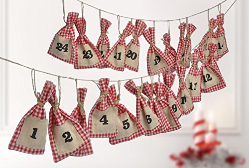 Spetebo Calendario dell'Avvento 2023 con 24 sacchettini Piccoli – Lunghezza: 220 cm – Calendario dell'Avvento da riempire, Catena dell'Avvento da Appendere.