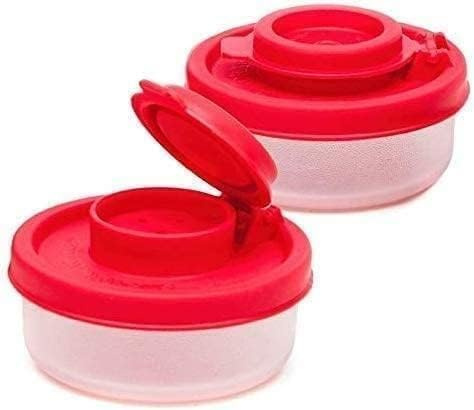 2Pcs Red Small Salt and Pepper Shakers for On The Go - Mini Shaker Set for Salt and Pepper with Lid to Take with You - Perfect for Travel, Camping and to-Go 40G, Salt Shakers, Salt and Pepper
