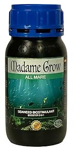 Madame Grow - Natürlicher Grünpflanzendünger - Nährstoffbooster - Flüssigdünger auf Basis von einzelligen Süßwasseralgen - Schützt vor phänologischen Stress - Booster 0-0-1 - All Mare Format 250 ml