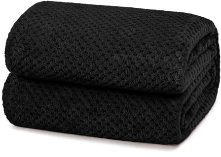 Yebeda kuscheldecke Flauschig Decke Fleecedecke 150x200 cm, Schwarz | Superweiche und Warme Sofadecke Tagesdecke Wohndecke, für Sofa, Couch und Bett, Kuschelig, Waffelmuster