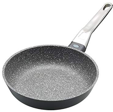 MasterClass Cast Aluminium Induction-Safe Non-Stick Frying Pan, 2 cm (8), Grey