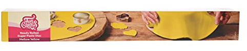 FunCakes Disco Pasta di Zucchero Stesa Mellow Yellow: delizioso sapore di vaniglia, già arrotolato, Halal, Kosher e Senza Glutine. Tondo 36 cm e spessore 3 mm. 430 gr.