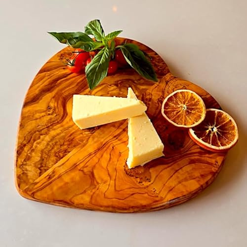 Tagliere a forma di cuore realizzato a mano in legno d'ulivo | Piatto da portata unico | Venature del legno naturale | Perfetto per matrimoni, anniversari, decorazione della casa, circa 20 cm x 18 cm