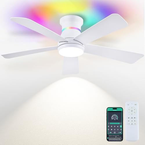 Surtime 117CM Weiße Deckenventilatoren mit RGB-Lichtern - Flush Mount Deckenventilator Licht mit LED 3CCT dimmbar, moderne Low Profile Deckenventilatoren für Indoor Party, überdeckt im Freien