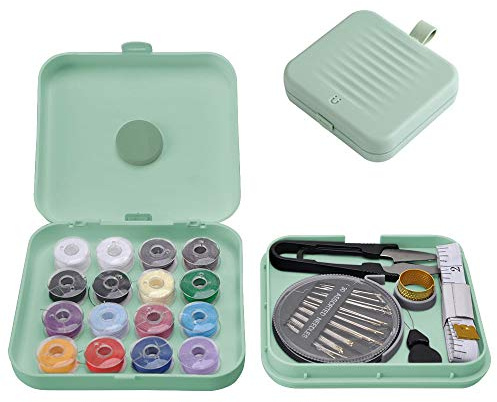 Mini Nähset - Reise-Grundausstattung - Nähkästchen Klein mit Inhalt - 16 Nähgarn-Farben, Nähnadeln, Nähzubehör, Nähutensilien - Kompaktes Nähzeug Set in Magnetdose -Sewing Kit (Grün)