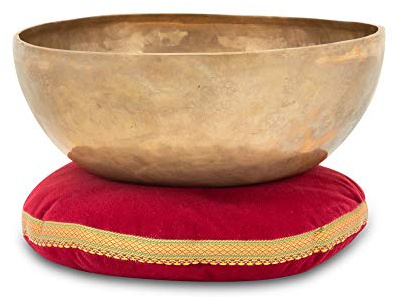 XDrum Omshanti Klangschale 30 cm Set inkl. Kissen, Handgemacht in Indien | Material: Messinglegierung, Durchmesser: ca. 30 cm, Gewicht: ca. 2800 g, Farbe: gold, Runde Form, Durchmesser: 30 cm, Zink
