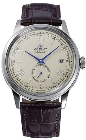 Orient Classic Bambino small Seconds Automatik Armbanduhr für Herren in der Farbe Schwarz mit Armband aus Leder, Wasserdichtigkeit: 3 bar, Gehäusedurchmesser: 38 mm, RA-AP0105Y30B