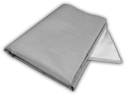 Zettl GmbH Bodenschutzdecke 550°C 2x2m: Feuerfeste Unterlage für Kamin & Grill, hitzebeständige Bodenschutzmatte, alternative für Glasbodenplatte, Funkenschutz