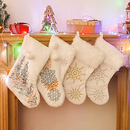 4 Stück Weihnachtsstrümpf für Kamin, Nikolausstrumpf, Weihnachtsbaum Groß Geschenktüte, Bonbontasche Stickerei Befüllen Schneeflocken Rentier, Weihnachtsdeko Amerikanisch Aufhängen Wand 46cm Misch - D