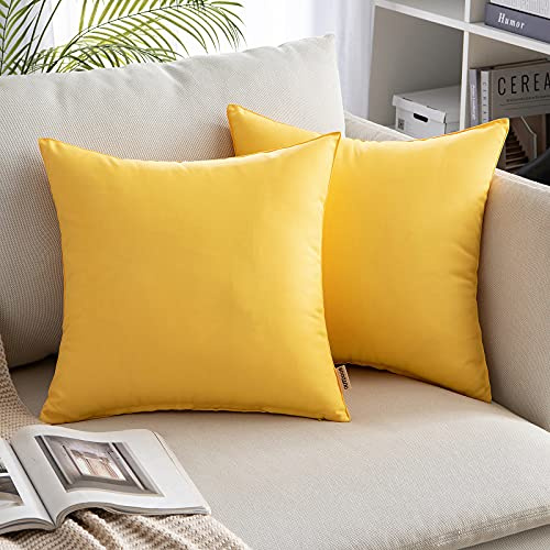 MIULEE 2er Set Outdoor Kissenbezug wasserdichte Kissenbezüge Sofakissen Dekorativ Couchkissen Wetterfeste Kissenhülle Zierkissen Bezug Weich für Sofa Couch Outdoor Garten Balkon 45x45 cm Gelb
