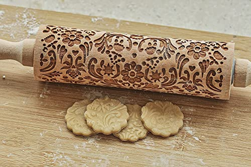 Christmas Rolling Pin,Wooden 3D Rolling Pins Embossed, Embossing Rolling Pin with Engraved Christmas Themed Symbols for Baking Embossed Cookies, Rolling Pin Kitchen Tool (Flower Plant)