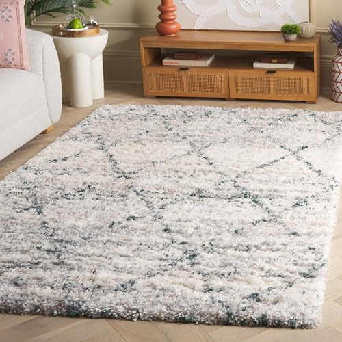 SAFAVIEH Fontana Shag 800 Collection Area Rug - 5'3 x 7'6, Green & Ivory, Shag & Flokati Design, Ideal for High Traffic Areas in Living Room, Bedroom & Dining Room (FNT886Y-5)