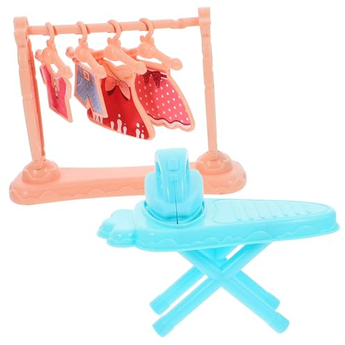 PENIKOKO 1 Ensemble Décoration Miniature avec Fer à Repasser et Table à Repasser pour Maison de Poupées Ornements de Maison Miniature Accessoires et pour Imagination
